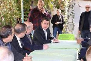 ÇIKRIKÇILAR YOKUŞU ESNAF İLE TOPLANTI