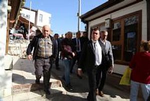 ÇIKRIKÇILAR YOKUŞU ESNAF İLE TOPLANTI