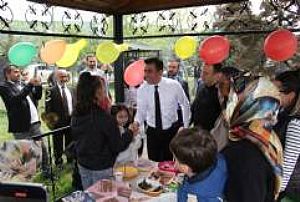 KARTALTEPE MESİRE ALANI/ESERTEPE MELİH GÖKÇEK CAMİ VE ESNAF ZİYARETİ/ORDULULAR DERNEĞİ/OVACIK DÜĞÜN/OVACIK PAZAR YERİ/UFUKTEPE ASKER GECESİ 