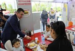 AK PARTİ SİNCAN İLÇE BAŞKANLIĞI ZİYARETİ VE SİNCAN'LI HEMŞEHRİLERİMİZ İLE BAYRAMLAŞMA