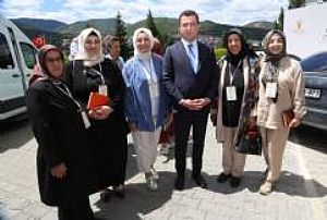 KIZILCAHAMAM AK PARTİ KADIN KOLLARI LİDERLİK AKADEMİSİ 