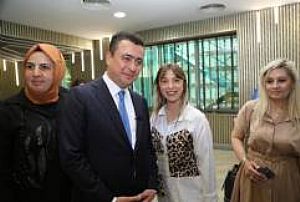 KIZILCAHAMAM AK PARTİ KADIN KOLLARI LİDERLİK AKADEMİSİ 