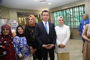 KIZILCAHAMAM AK PARTİ KADIN KOLLARI LİDERLİK AKADEMİSİ 