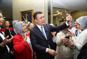 KIZILCAHAMAM AK PARTİ KADIN KOLLARI LİDERLİK AKADEMİSİ 