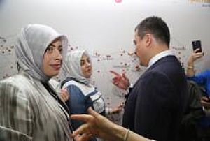 KIZILCAHAMAM AK PARTİ KADIN KOLLARI LİDERLİK AKADEMİSİ 