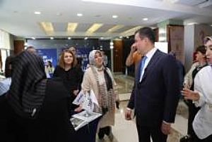 KIZILCAHAMAM AK PARTİ KADIN KOLLARI LİDERLİK AKADEMİSİ 