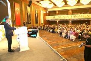 KIZILCAHAMAM AK PARTİ KADIN KOLLARI LİDERLİK AKADEMİSİ 