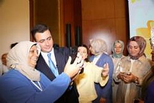 KIZILCAHAMAM AK PARTİ KADIN KOLLARI LİDERLİK AKADEMİSİ 