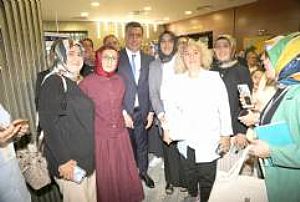 KIZILCAHAMAM AK PARTİ KADIN KOLLARI LİDERLİK AKADEMİSİ 