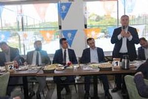 HAYMANA DERNEKLER FEDERASYONU/ PURSAKLAR/ ÇUBUK MUHTARLARLA TOPLANTI/ ÇUBUK PAZAR YERİ 