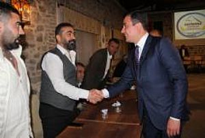 HAYMANA DERNEKLER FEDERASYONU/ PURSAKLAR/ ÇUBUK MUHTARLARLA TOPLANTI/ ÇUBUK PAZAR YERİ 