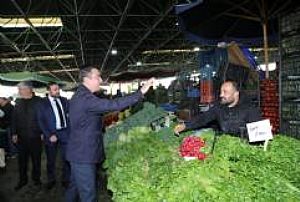 AK PARTİ KEÇİÖREN İLÇE BAŞKANLIĞI ESNAF VE PAZAR YERİ ZİYARETLERİ