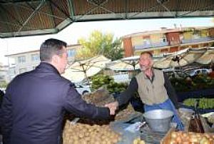 AK PARTİ KEÇİÖREN İLÇE BAŞKANLIĞI ESNAF VE PAZAR YERİ ZİYARETLERİ