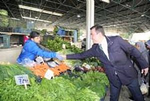 AK PARTİ KEÇİÖREN İLÇE BAŞKANLIĞI ESNAF VE PAZAR YERİ ZİYARETLERİ