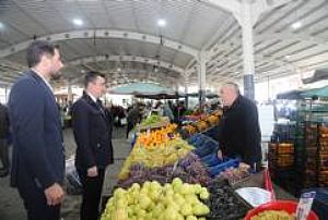 PURSAKLAR - SARAY PAZAR ESNAFI ZİYARETİ