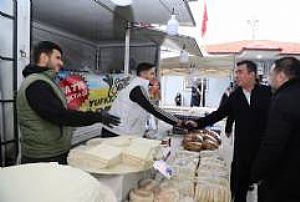 AK PARTİ SİNCAN İLÇE BAŞKANLIĞI YENİKENT PAZAR YERİ ZİYARETİ