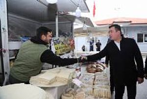 AK PARTİ SİNCAN İLÇE BAŞKANLIĞI YENİKENT PAZAR YERİ ZİYARETİ