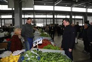 AK PARTİ SİNCAN İLÇE BAŞKANLIĞI YENİKENT PAZAR YERİ ZİYARETİ