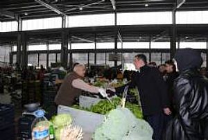 AK PARTİ SİNCAN İLÇE BAŞKANLIĞI YENİKENT PAZAR YERİ ZİYARETİ