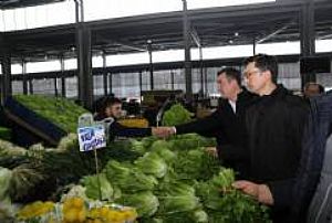 AK PARTİ SİNCAN İLÇE BAŞKANLIĞI YENİKENT PAZAR YERİ ZİYARETİ