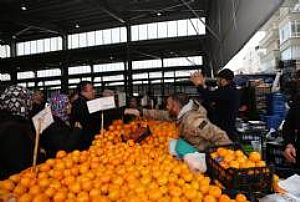 AK PARTİ SİNCAN İLÇE BAŞKANLIĞI YENİKENT PAZAR YERİ ZİYARETİ