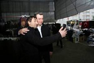 AK PARTİ SİNCAN İLÇE BAŞKANLIĞI YENİKENT PAZAR YERİ ZİYARETİ