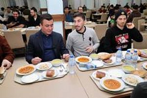 TAHSİN BANGUOĞLU KYK ÖĞRENCİ YURDU İFTAR PROGRAMI