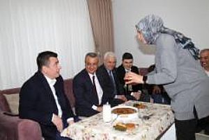 AK PARTİ ELMADAĞ İLÇE BAŞKANLIĞI
