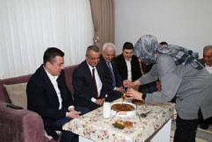 AK PARTİ ELMADAĞ İLÇE BAŞKANLIĞI