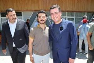ŞAŞMAZ AHİ EVRAN CAMİİ AŞURE DAĞITIMI