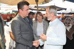 KEÇİÖREN AYVALI PAZAR YERİ