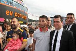 ULUS HEYKEL - ULUCANLAR - KARAPÜRÇEK