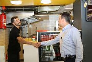 PURSAKLAR YUNUS EMRE CADDESİ ESNAF GEZİSİ