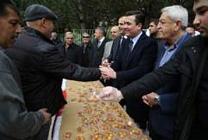 KARAPÜRÇEK TEVHİD CAMİ LOKMA TATLISI DAĞITIMI