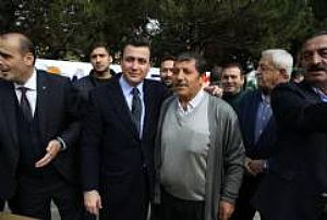 KARAPÜRÇEK TEVHİD CAMİ LOKMA TATLISI DAĞITIMI