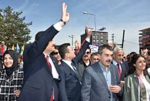 KAHRAMANKAZAN SEVGİ YÜRÜYÜŞÜ