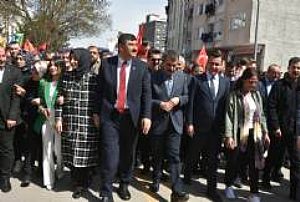 KAHRAMANKAZAN SEVGİ YÜRÜYÜŞÜ