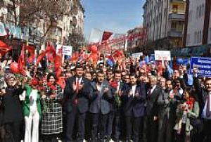 KAHRAMANKAZAN SEVGİ YÜRÜYÜŞÜ