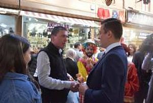 ÇIKRIKÇILAR YOKUŞU BAYRAMLAŞMA