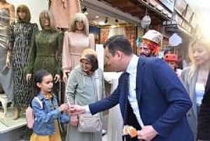 ÇIKRIKÇILAR YOKUŞU BAYRAMLAŞMA