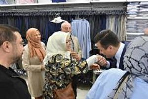 ÇIKRIKÇILAR YOKUŞU BAYRAMLAŞMA