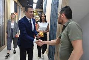 ÇIKRIKÇILAR YOKUŞU BAYRAMLAŞMA