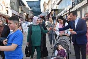 ÇIKRIKÇILAR YOKUŞU BAYRAMLAŞMA