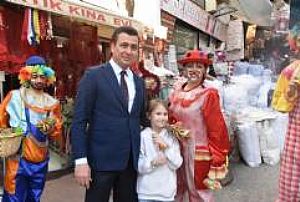 ÇIKRIKÇILAR YOKUŞU BAYRAMLAŞMA