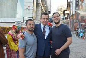 ÇIKRIKÇILAR YOKUŞU BAYRAMLAŞMA