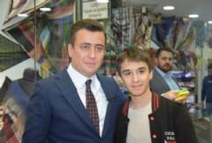 ÇIKRIKÇILAR YOKUŞU BAYRAMLAŞMA