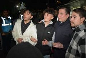 KADİR GECESİ HACIBAYRAM CAMİ LOKMA DAĞITIMI