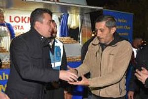 KADİR GECESİ HACIBAYRAM CAMİ LOKMA DAĞITIMI