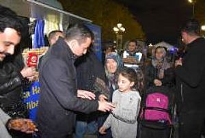 KADİR GECESİ HACIBAYRAM CAMİ LOKMA DAĞITIMI