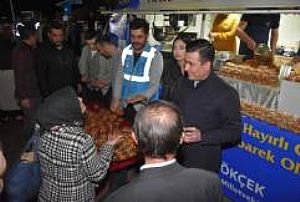 KADİR GECESİ HACIBAYRAM CAMİ LOKMA DAĞITIMI